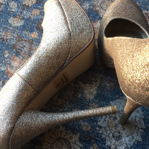 High heel gold - Picture 5 of 8